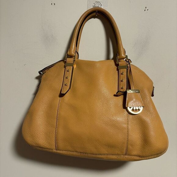 MICHAEL KORS Bowery Large Leather Shoulder Bag Tan Caramel Crossbody Strap - Picture 2 of 13